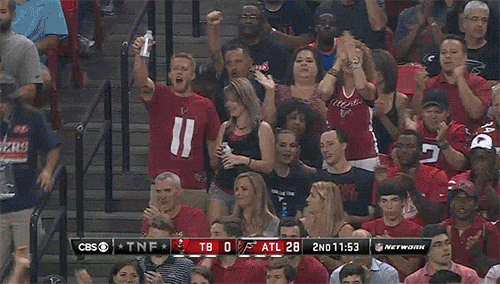 falcons-girl-grabs-boyfriends-junk-during-tampa-bay-game